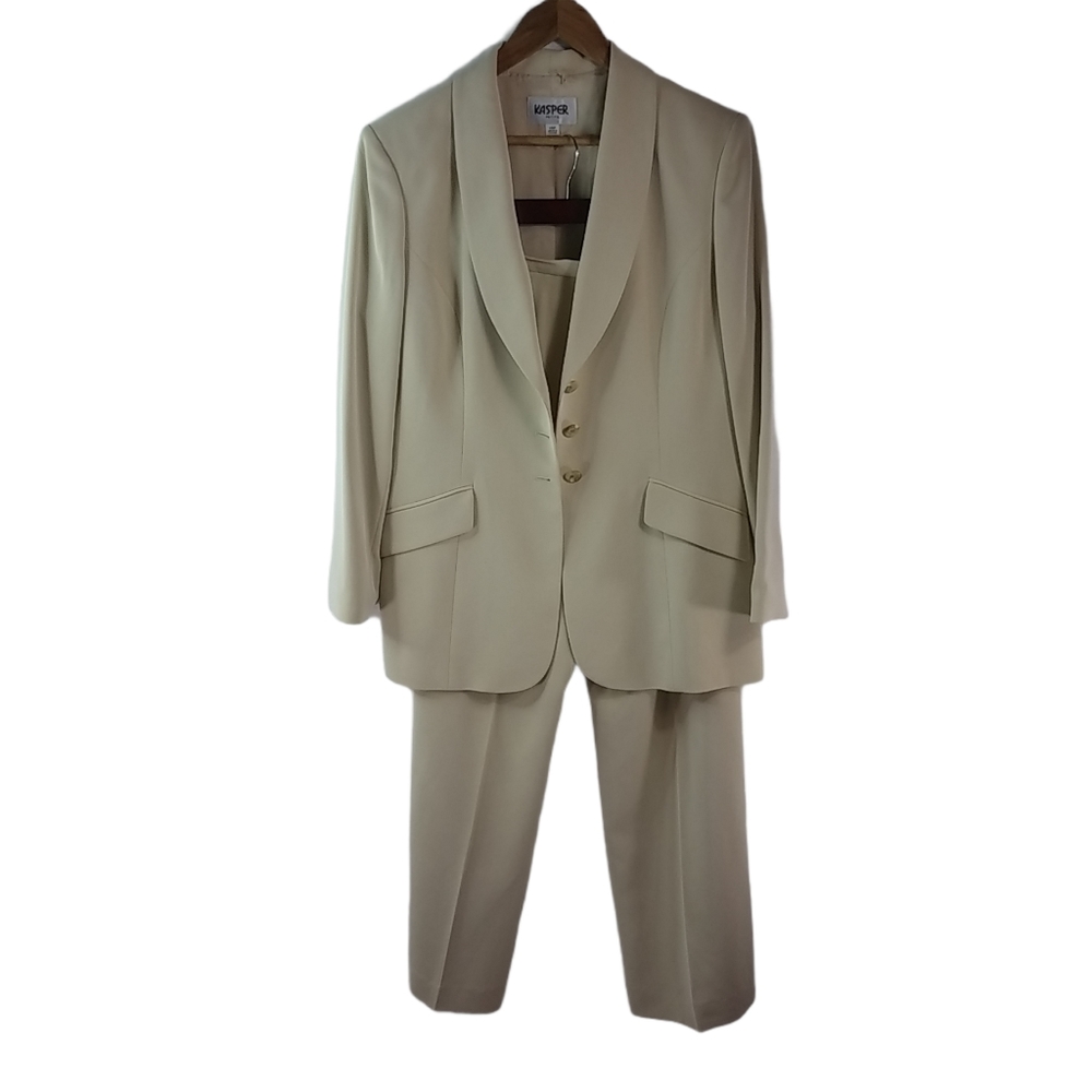 Kasper 14 Vanilla Butter Creme Pants Suit